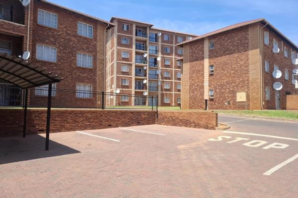 3 Bedroom Property for Sale in Karenpark Gauteng