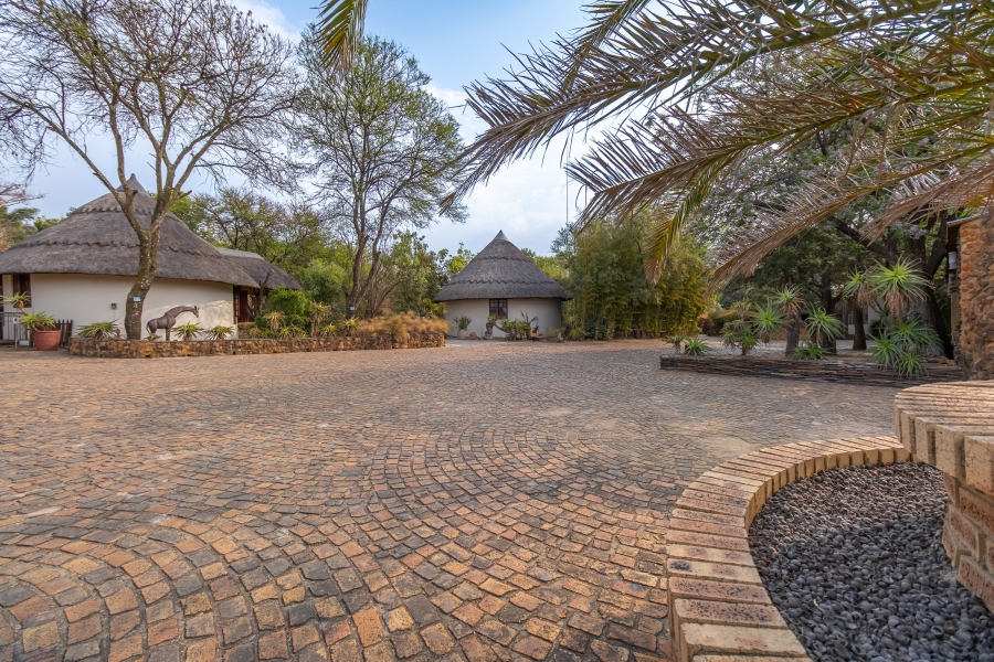 29 Bedroom Property for Sale in Chartwell Gauteng