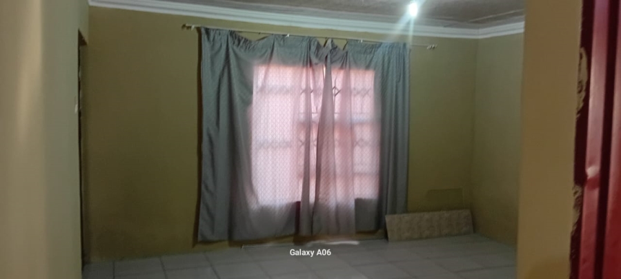 3 Bedroom Property for Sale in Soshanguve Pp2 Gauteng