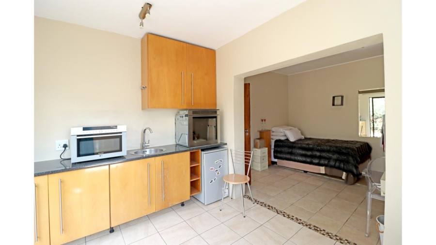 4 Bedroom Property for Sale in Kyalami Ah Gauteng