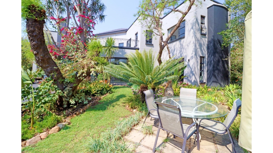 4 Bedroom Property for Sale in Kyalami Ah Gauteng