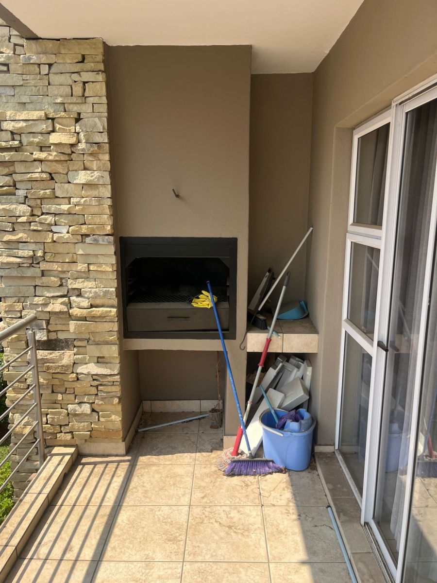 1 Bedroom Property for Sale in Edenburg Gauteng