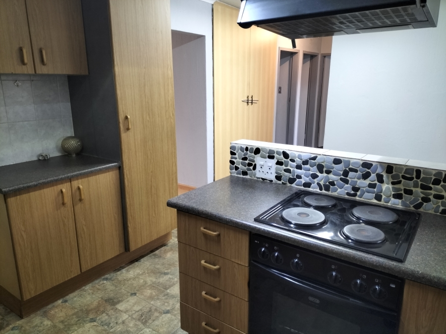 3 Bedroom Property for Sale in Florida Lake Gauteng