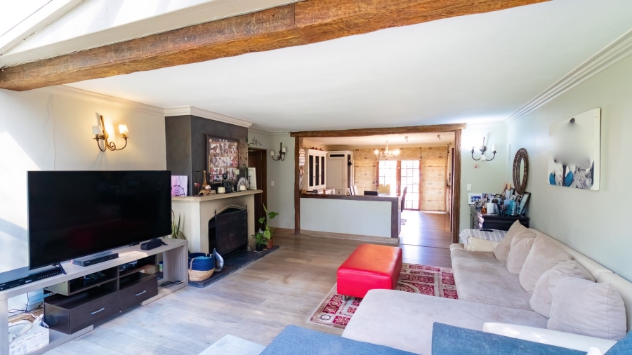 5 Bedroom Property for Sale in Beaulieu Gauteng
