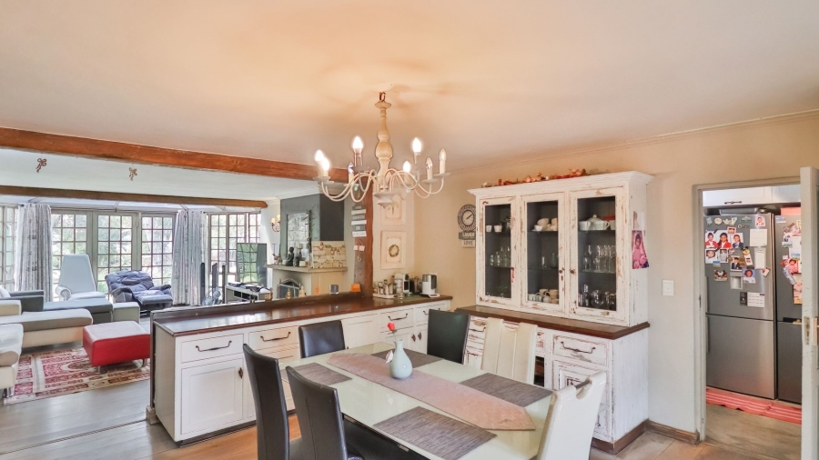 5 Bedroom Property for Sale in Beaulieu Gauteng