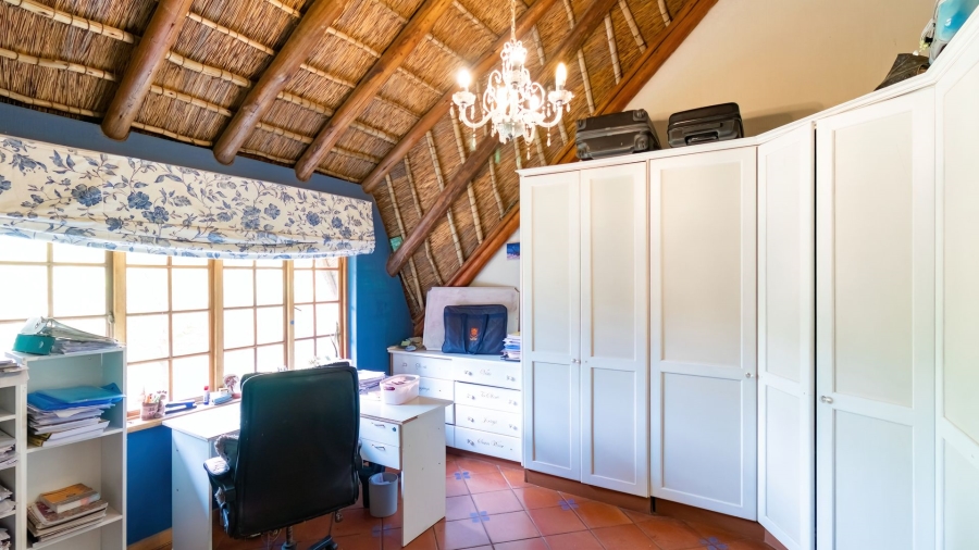 5 Bedroom Property for Sale in Beaulieu Gauteng