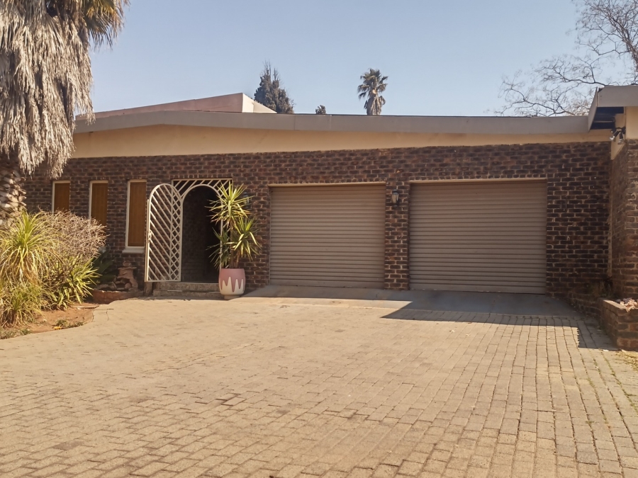 4 Bedroom Property for Sale in Presidents Dam Gauteng