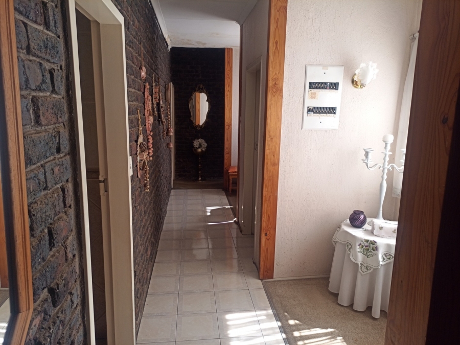 4 Bedroom Property for Sale in Presidents Dam Gauteng