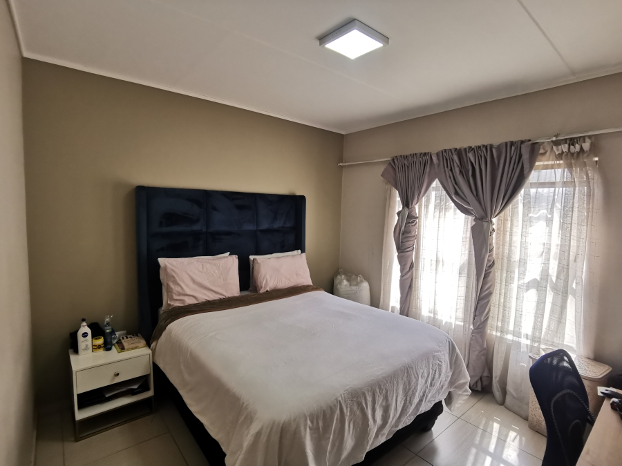 2 Bedroom Property for Sale in Kyalami Ridge Gauteng