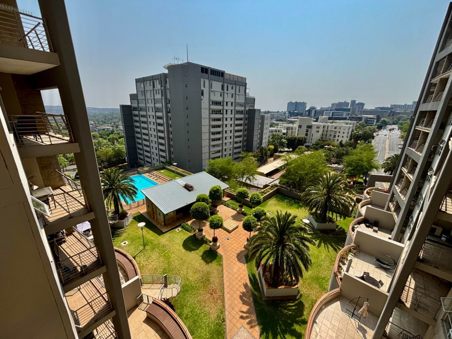 1 Bedroom Property for Sale in Sandhurst Gauteng