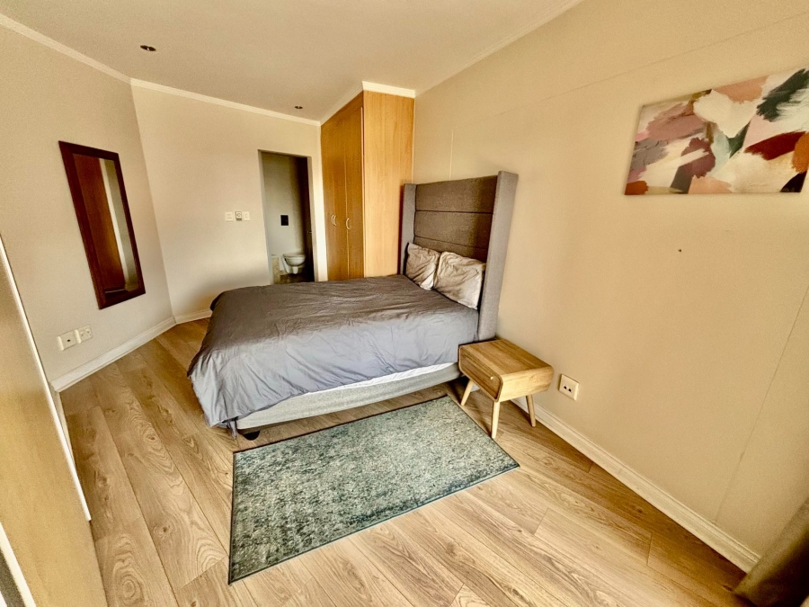 1 Bedroom Property for Sale in Sandhurst Gauteng