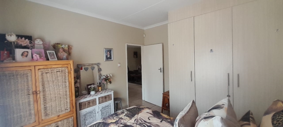3 Bedroom Property for Sale in Riversdale Gauteng