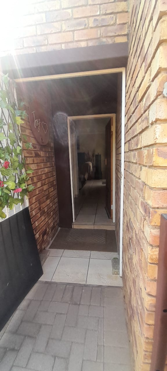 3 Bedroom Property for Sale in Riversdale Gauteng