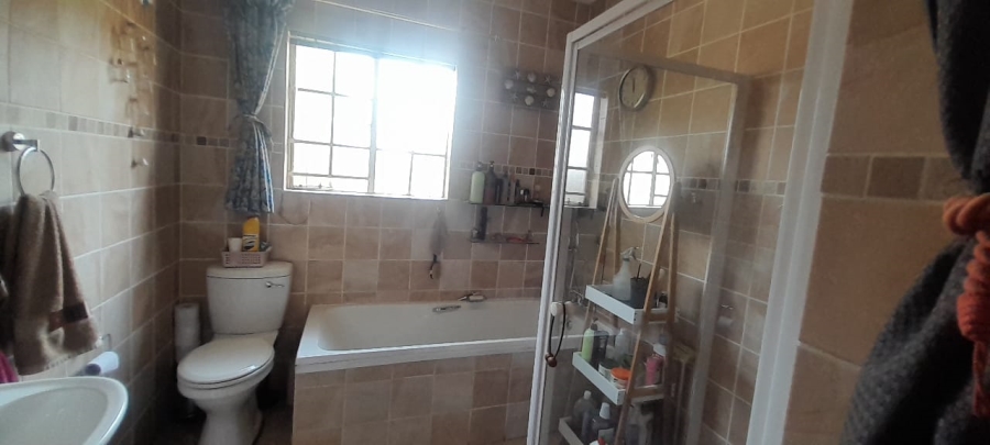 3 Bedroom Property for Sale in Riversdale Gauteng