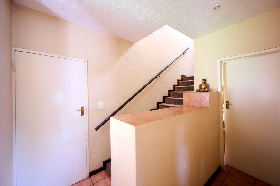 To Let 3 Bedroom Property for Rent in Halfway Gardens Gauteng