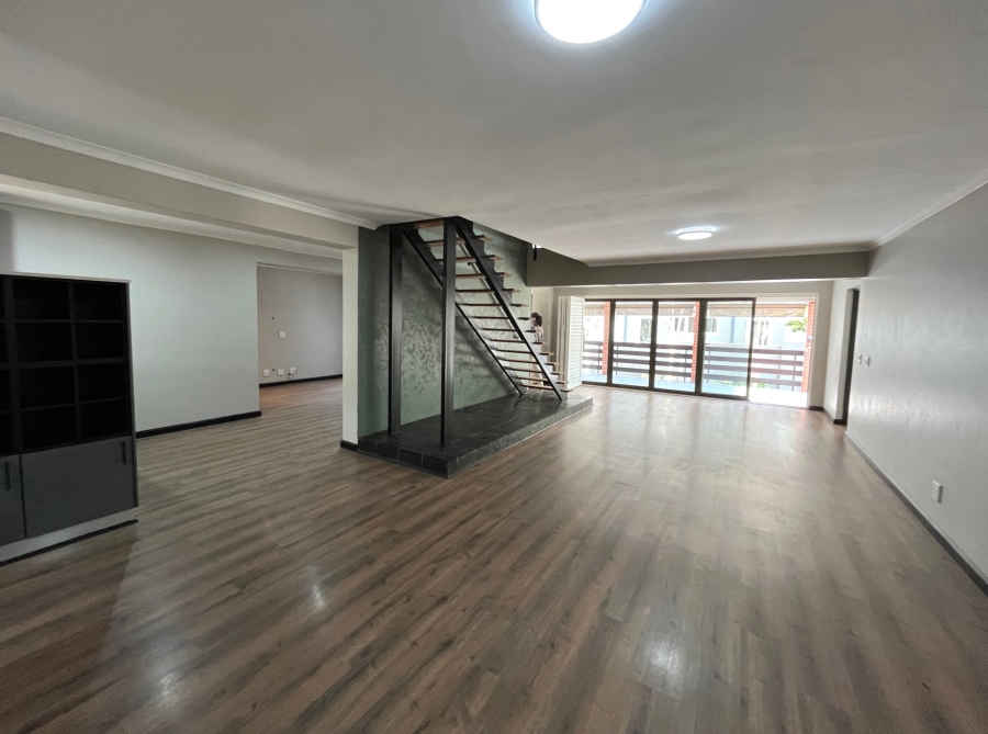 3 Bedroom Property for Sale in Maroeladal Gauteng
