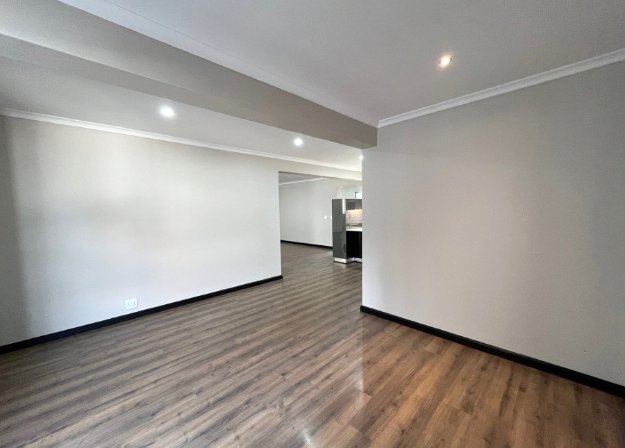 3 Bedroom Property for Sale in Maroeladal Gauteng