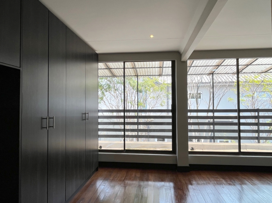 3 Bedroom Property for Sale in Maroeladal Gauteng