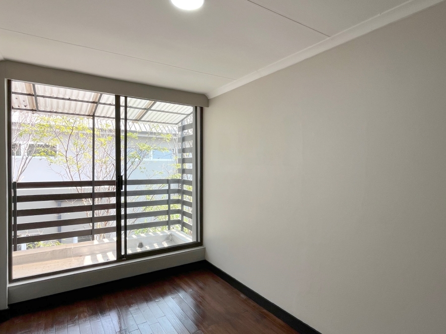 3 Bedroom Property for Sale in Maroeladal Gauteng