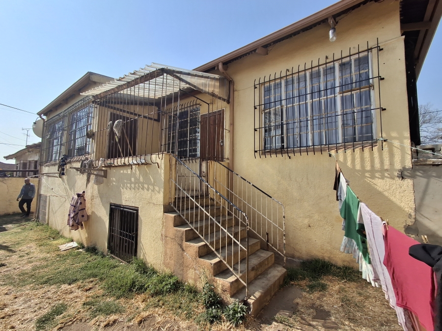 2 Bedroom Property for Sale in Kensington Gauteng