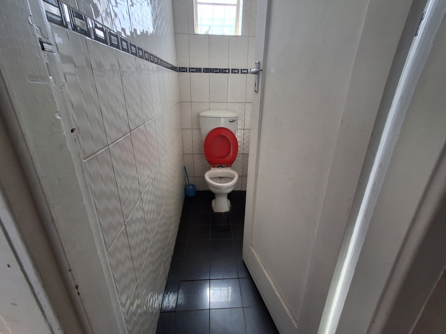 2 Bedroom Property for Sale in Kensington Gauteng
