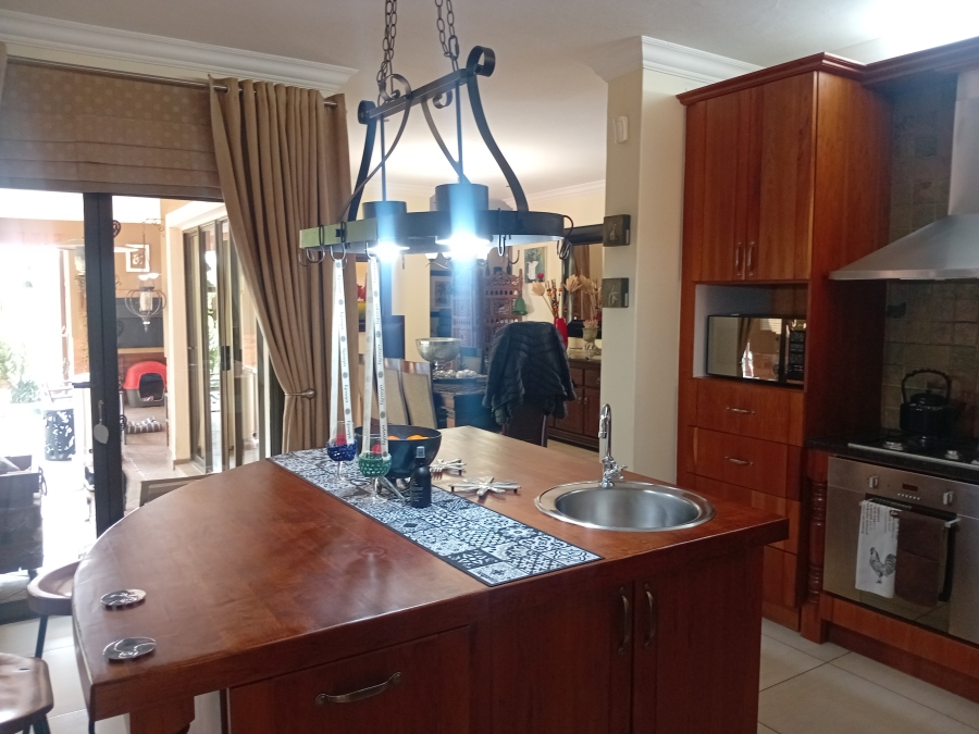 3 Bedroom Property for Sale in Woodhill Lavender Gauteng