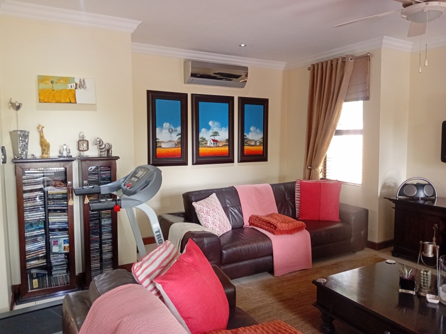3 Bedroom Property for Sale in Woodhill Lavender Gauteng