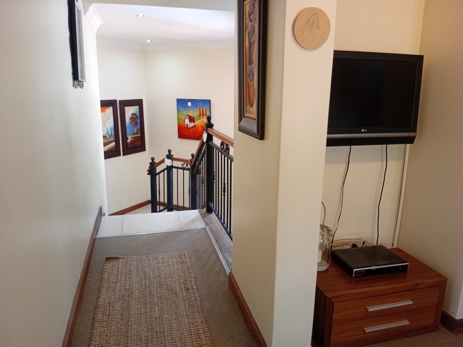 3 Bedroom Property for Sale in Woodhill Lavender Gauteng