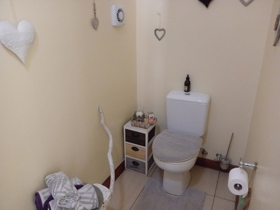 3 Bedroom Property for Sale in Woodhill Lavender Gauteng