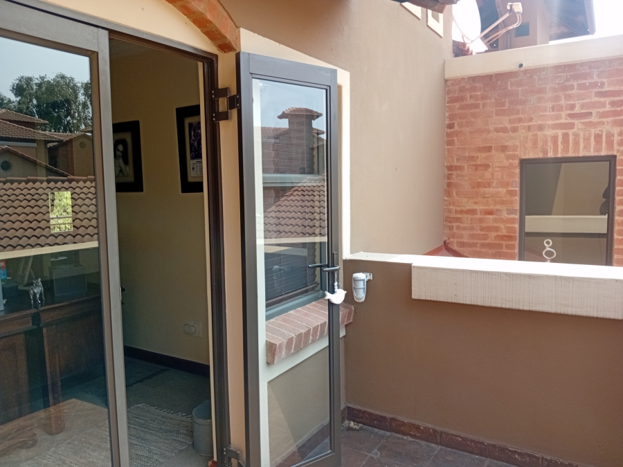 3 Bedroom Property for Sale in Woodhill Lavender Gauteng