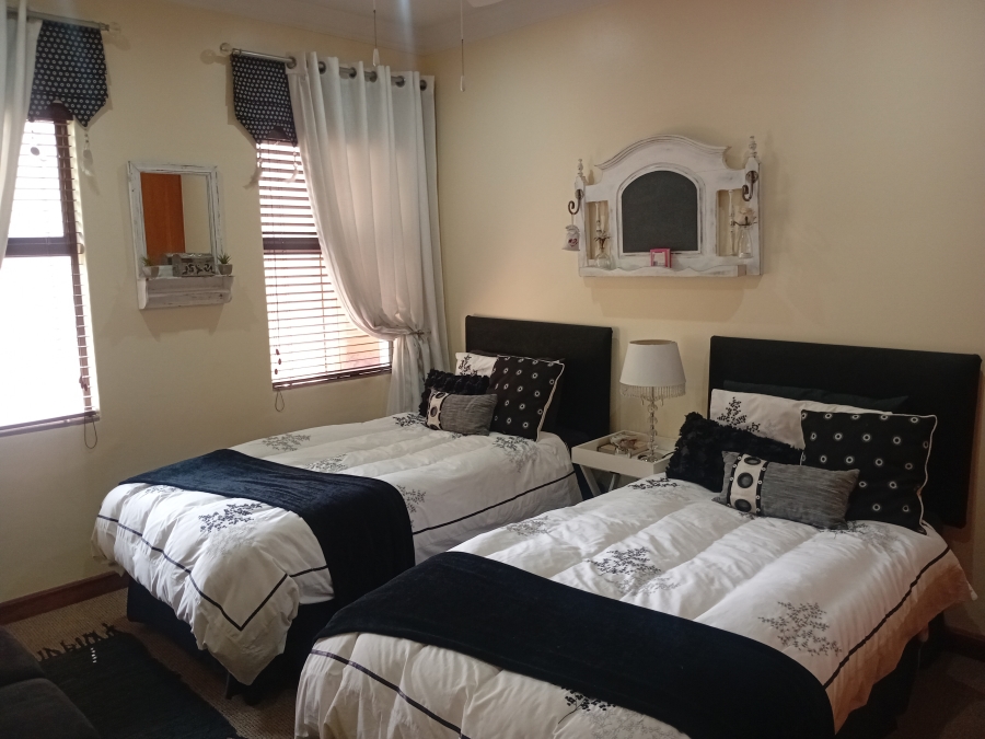 3 Bedroom Property for Sale in Woodhill Lavender Gauteng