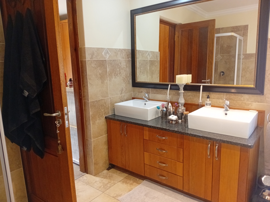 3 Bedroom Property for Sale in Woodhill Lavender Gauteng