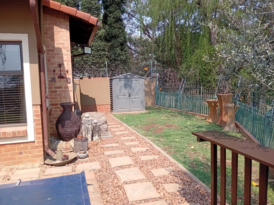 3 Bedroom Property for Sale in Woodhill Lavender Gauteng