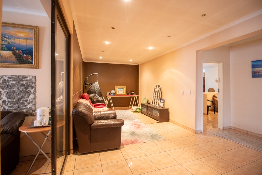 4 Bedroom Property for Sale in Dadaville Gauteng