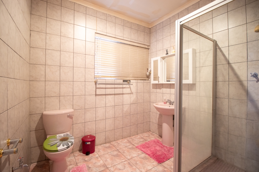 4 Bedroom Property for Sale in Dadaville Gauteng