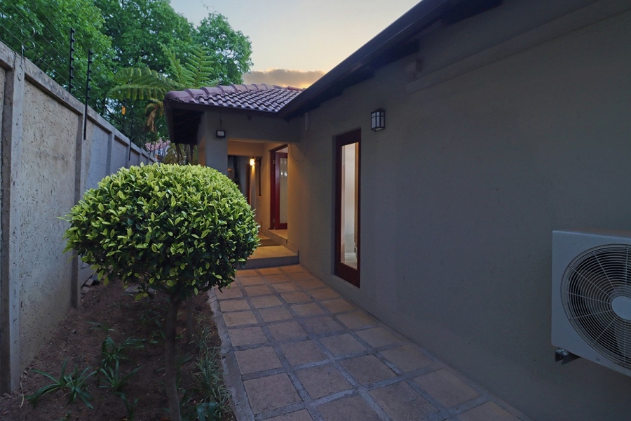 4 Bedroom Property for Sale in Bryanston Gauteng