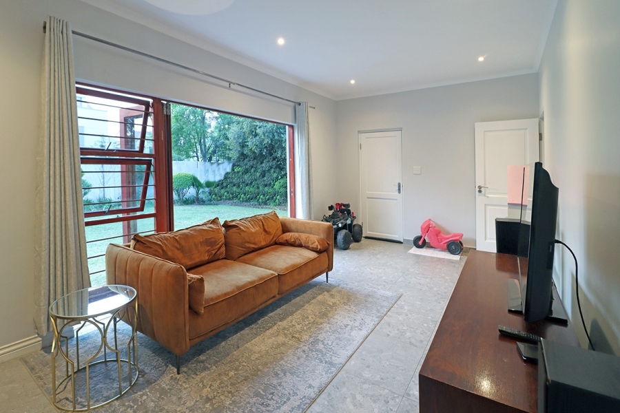 4 Bedroom Property for Sale in Bryanston Gauteng