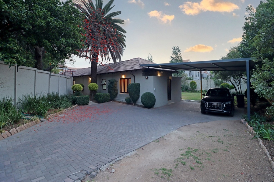4 Bedroom Property for Sale in Bryanston Gauteng
