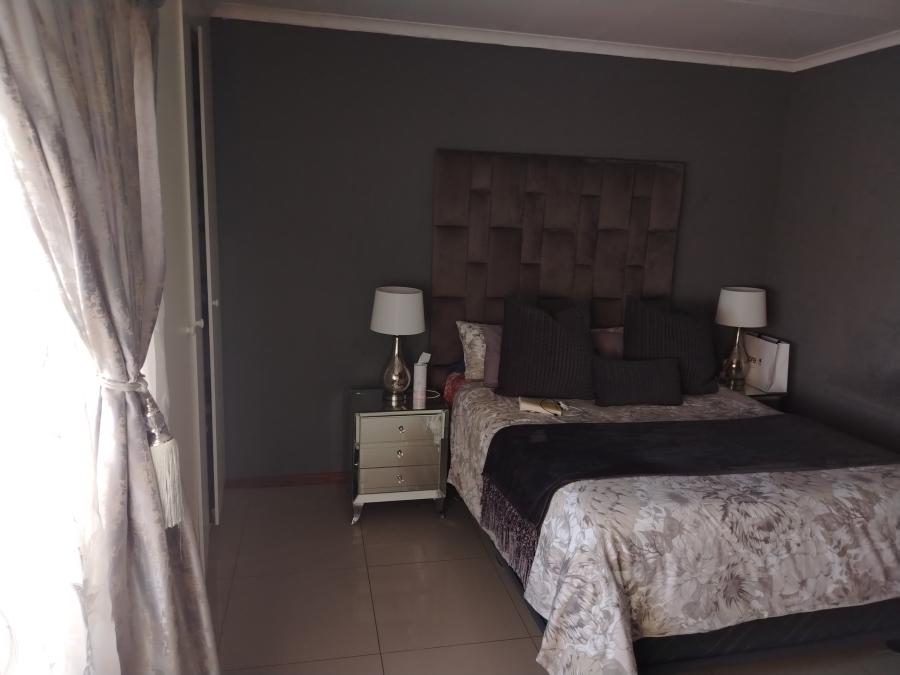 To Let 2 Bedroom Property for Rent in Helderwyk Gauteng
