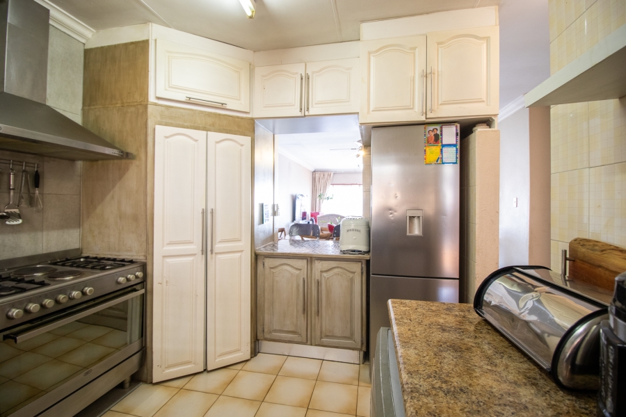 3 Bedroom Property for Sale in Randhart Gauteng