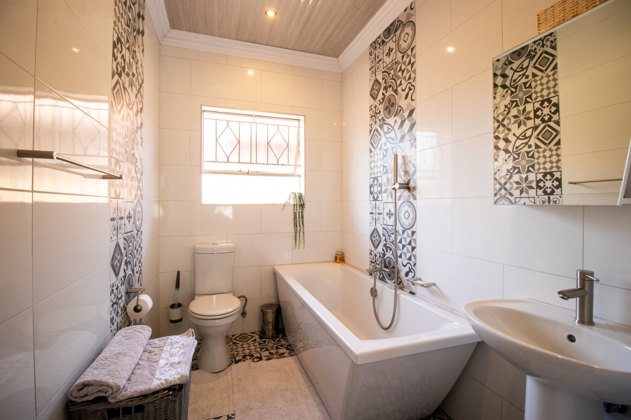 3 Bedroom Property for Sale in Randhart Gauteng