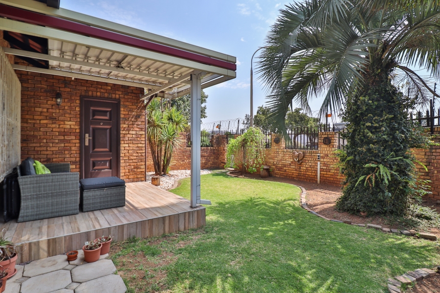 3 Bedroom Property for Sale in Randhart Gauteng