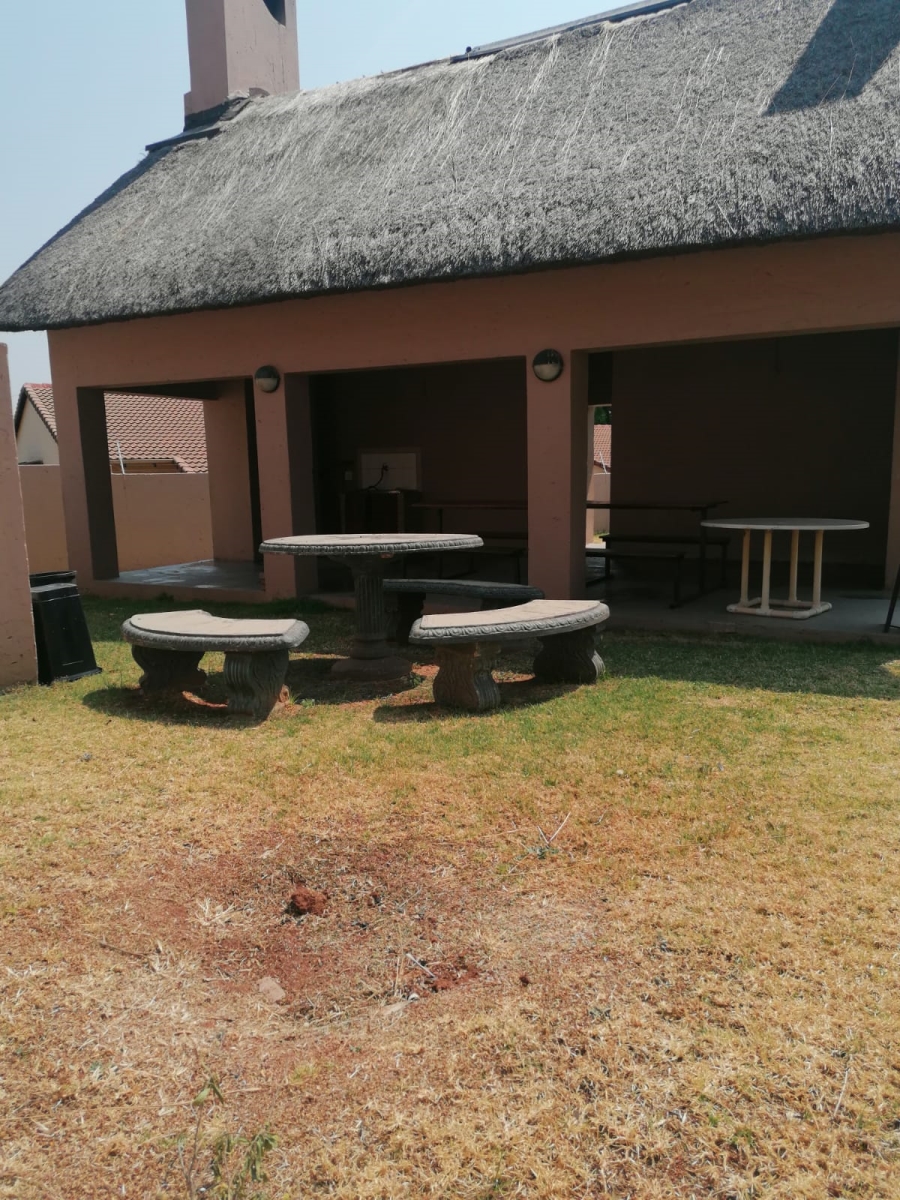 3 Bedroom Property for Sale in Horison Gauteng
