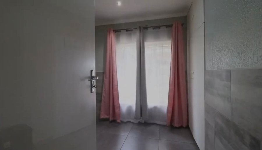 3 Bedroom Property for Sale in Ravenswood Gauteng