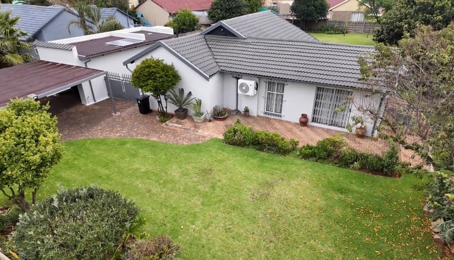 3 Bedroom Property for Sale in Ravenswood Gauteng