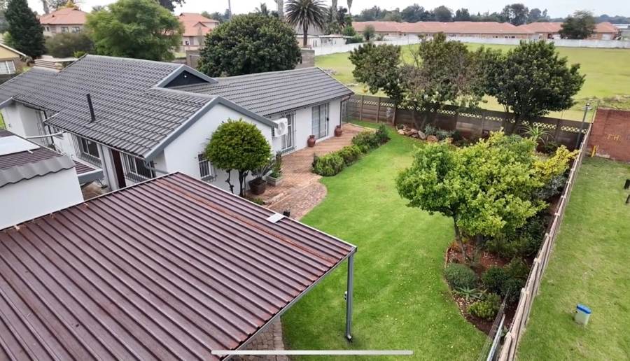 3 Bedroom Property for Sale in Ravenswood Gauteng