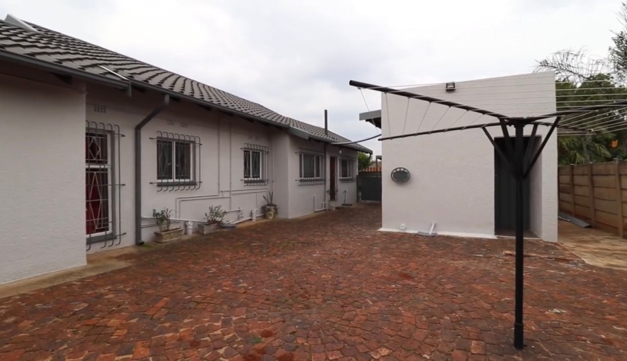 3 Bedroom Property for Sale in Ravenswood Gauteng