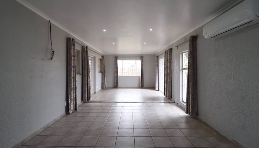 3 Bedroom Property for Sale in Ravenswood Gauteng