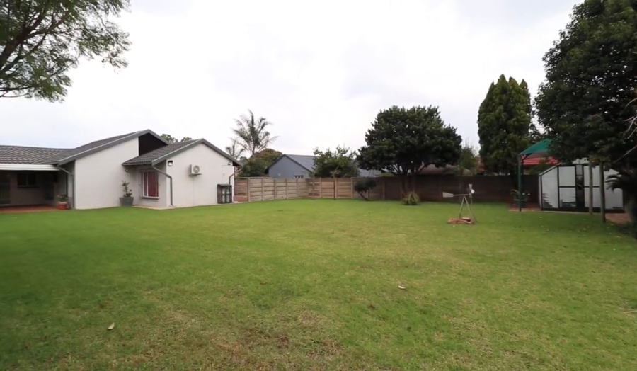 3 Bedroom Property for Sale in Ravenswood Gauteng