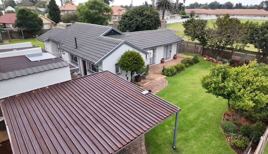 3 Bedroom Property for Sale in Ravenswood Gauteng